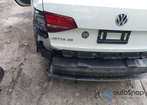 2018 Volkswagen Jetta 1.4T Se/1.4T Wolfsburg Edition из США, поврежденный, VIN 3VWDB7AJ1JM261886